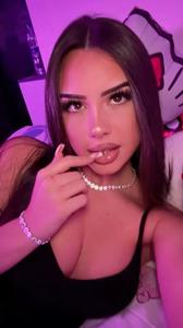 Sule - Kadiköy Premium Eskort