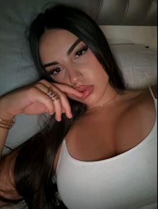 Açelya - Beyoglu Premium Eskort